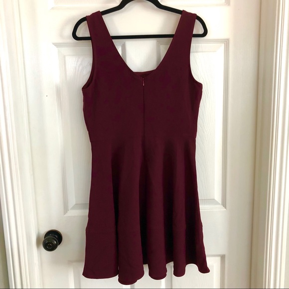 [ Sold ]Burgundy Skater Dress by Mystic, Large - Picture 4 of 7